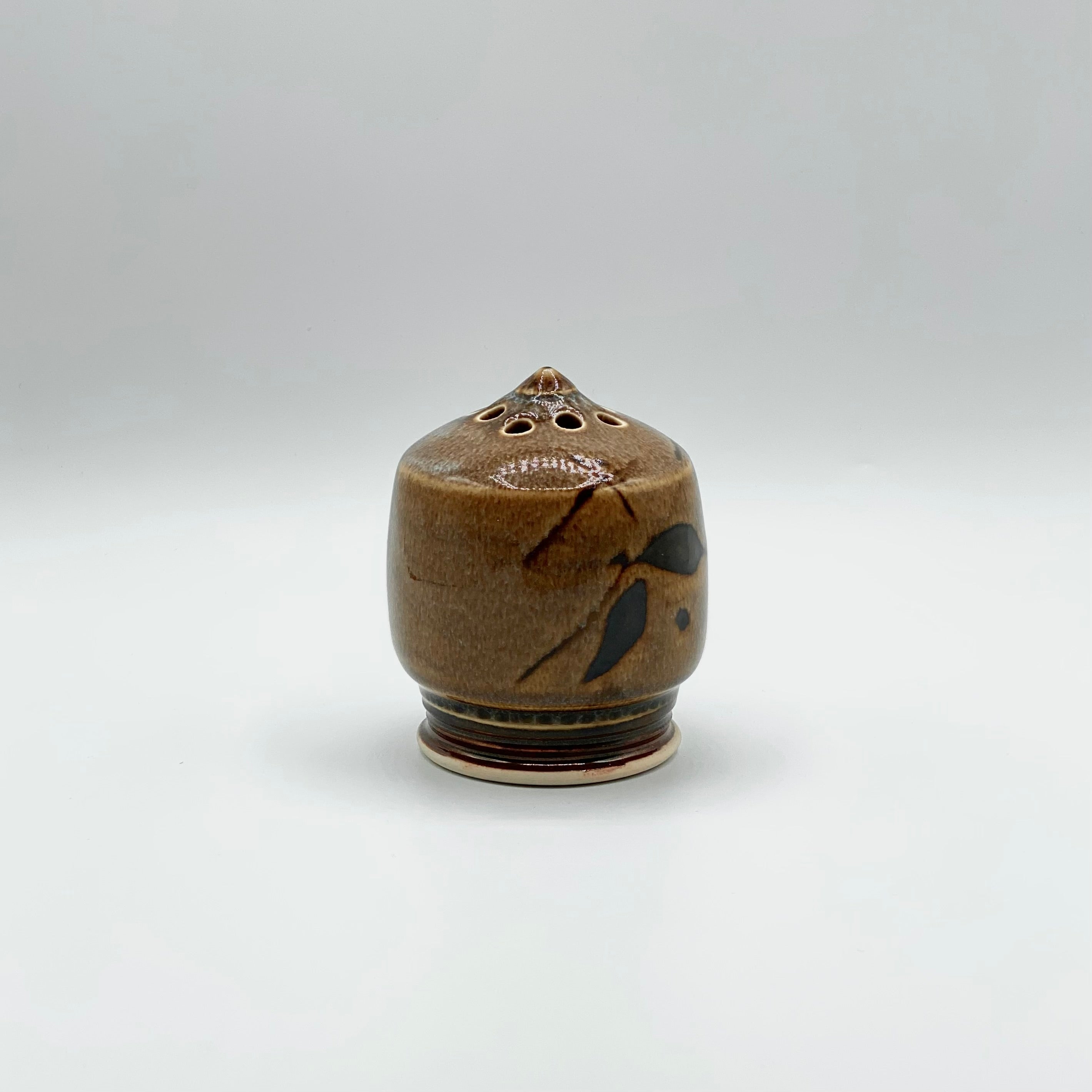 Salt/Pepper Shaker by Juggler’s Cove Pottery