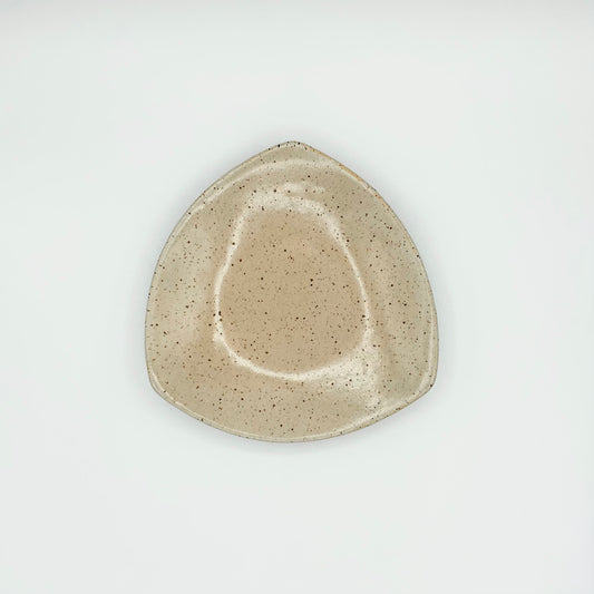 Triangular Plate by Antithesis Designs