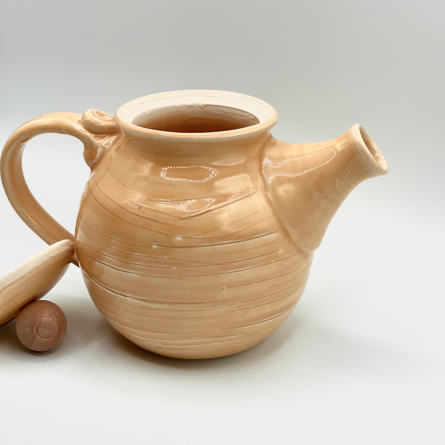 Teapot by Poterie Ginette Arsenault